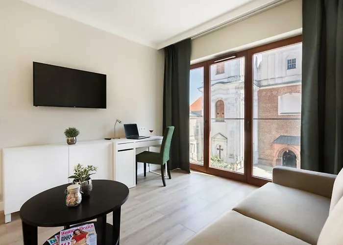 Liza Lux I Old Town Poznan