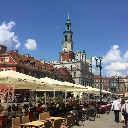 Liza Lux I Old Town ポズナン