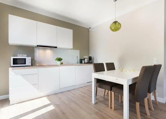 Liza Lux I Old Town Poznań